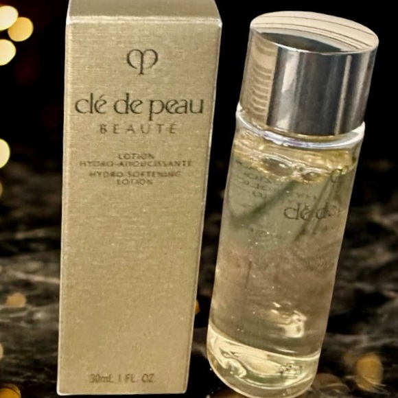 New Clé de Peau Beauté Hydro-Softening Lotion Travel Size 30mL; New in Box - Picture 1 of 7